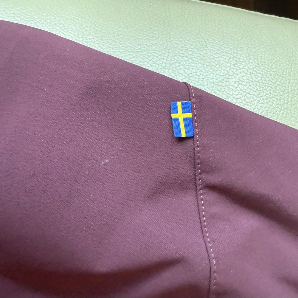 NWT Ladies Fjallraven Port Abisko Trail Stretch Shorts | 4 (EU 36) - Picture 11 of 15